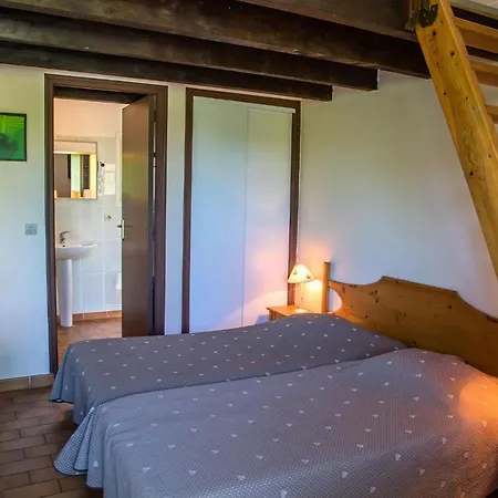 Hotel Logis Restaurant L'escarbille