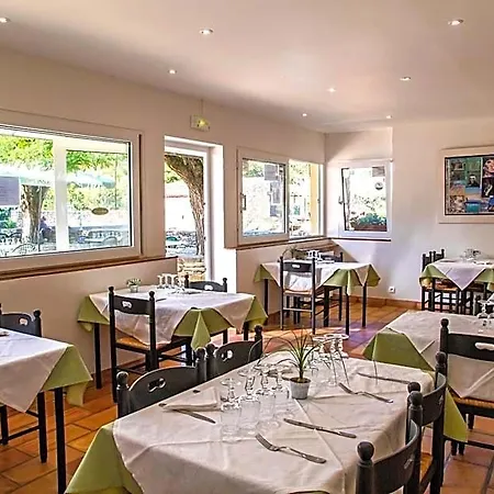 Hotel L'escarbille 3*