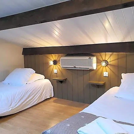 Hotel L'escarbille 3*